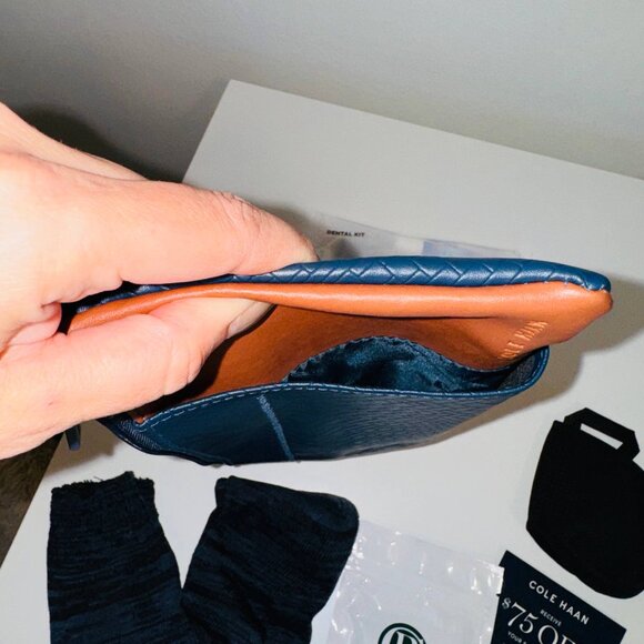 American Airlines Business Class Amenity Kit with Leather Zipper Pouch - Picture 3 of 6